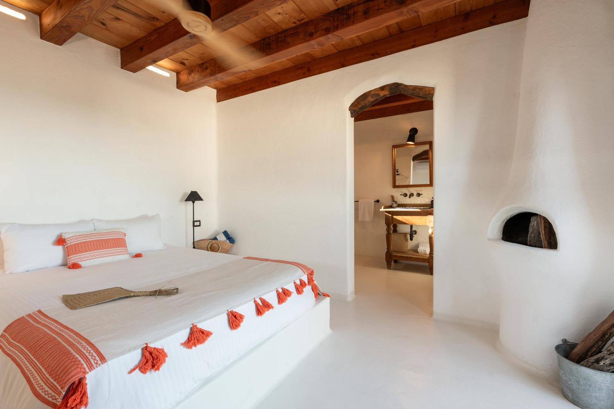 Nest Baja Hotel 4*